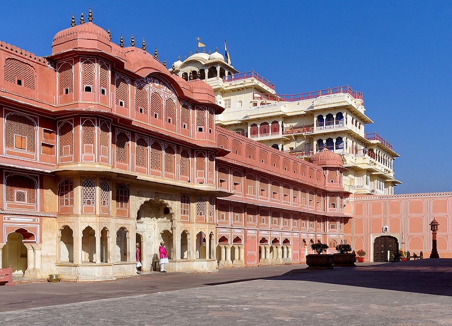 Plan a Trip to Jaipur - A Complete 4 Day Tour Guide
